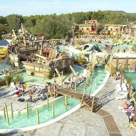 Mobilhome Dans Camping Les Sables D'Or Agde Exterior foto